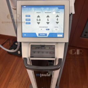 Sciton MJOULE BBL and Moxi Handpiece 2022 aesthetic laser system for skin rejuvenation treatments