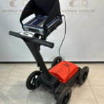 GSSI UtilityScan Pro SIR 4000 with 300/800 DF dual-frequency ground penetrating radar system for underground utility detection