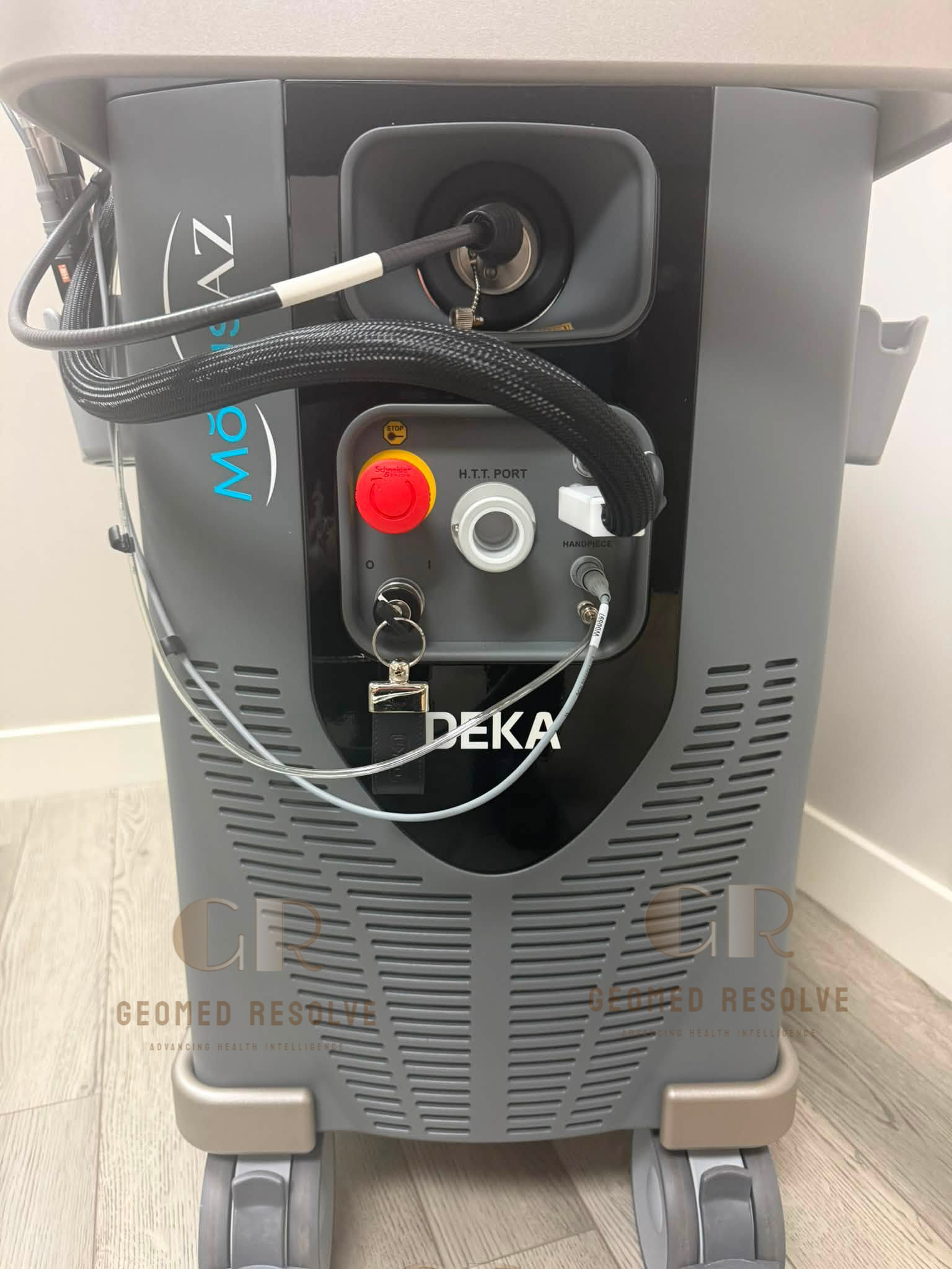 DEKA Motus AZ 2022 Professional Alexandrite Laser System DEKA Motus AZ 2022 Alexandrite laser system with Moveo technology for professional aesthetic treatments