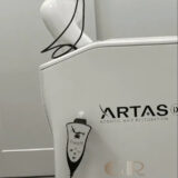 ARTAS iX Robotic Hair Transplant System for professional robotic FUE hair restoration and follicular unit extraction