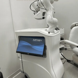 ARTAS iX Robotic Hair Transplant System for professional robotic FUE hair restoration and follicular unit extraction