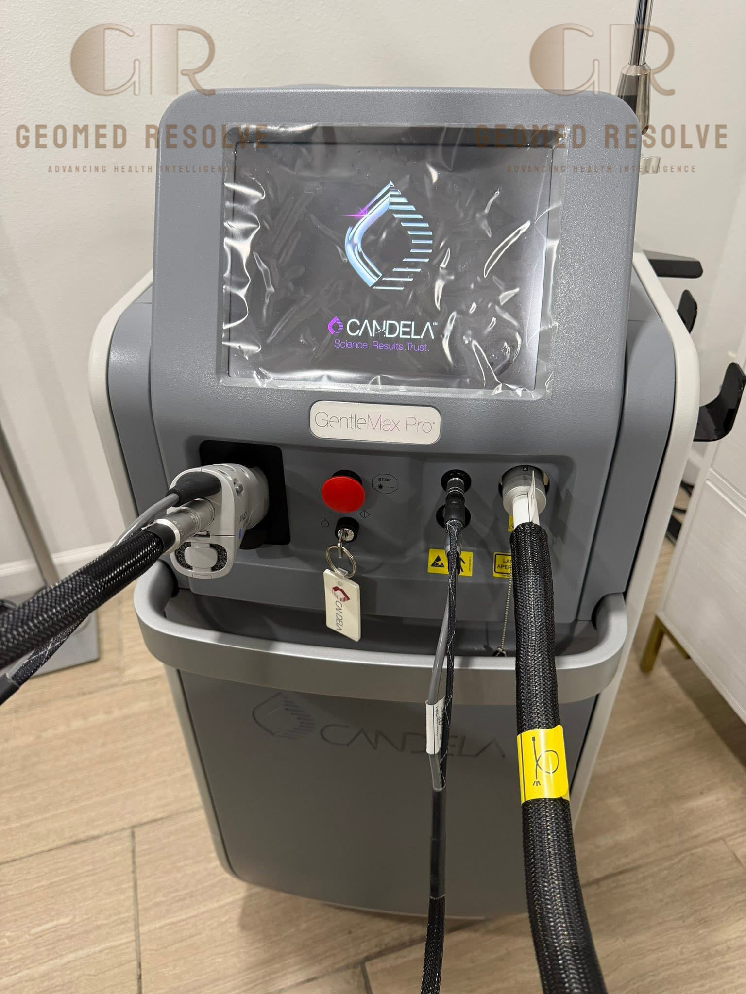 Candela GentleMax Pro Laser System 2024 Professional Dual-Wavelength Aesthetic Laser System Candela GentleMax Pro Laser System 2024 dual-wavelength Alexandrite and Nd:YAG laser platform for professional hair removal and aesthetic skin treatments