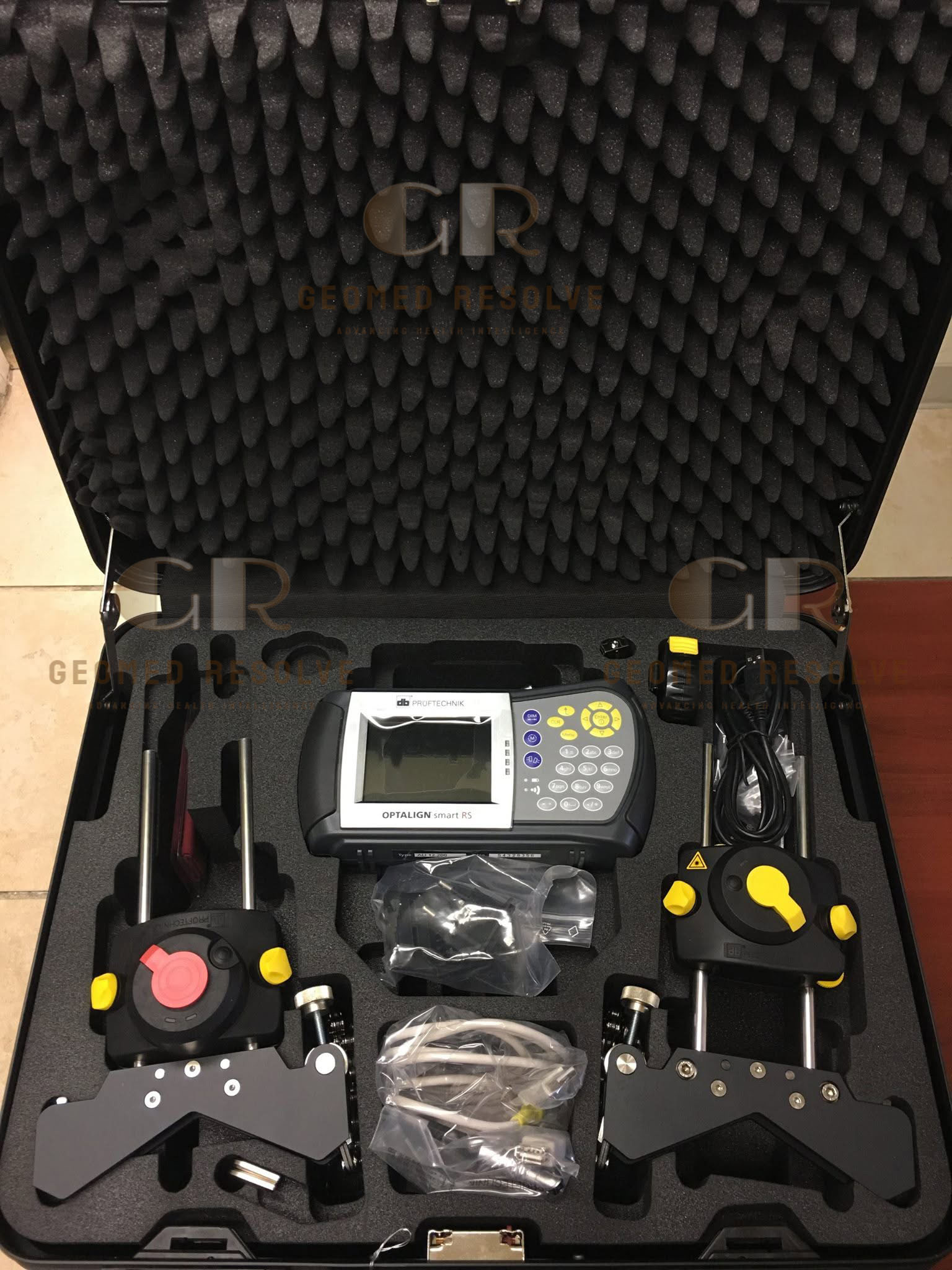 PRUFTECHNIK OPTALIGN smart RS5 Laser Shaft Alignment System PRUFTECHNIK OPTALIGN smart RS5 laser shaft alignment system with RS5 sensor for precision motor and pump alignment