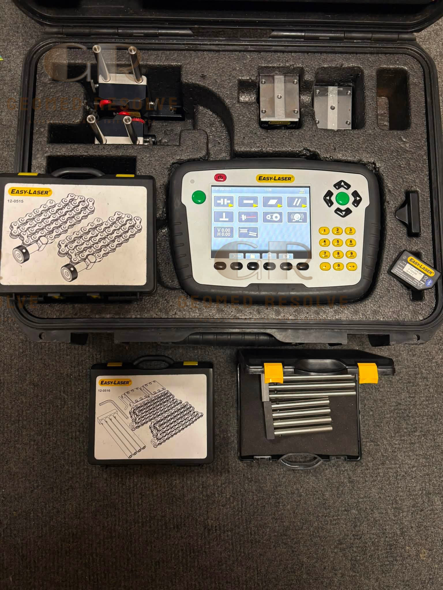 Easy-Laser E710 Laser Shaft Alignment System Easy-Laser E710 laser shaft alignment system with wireless measurement units for precision motor and pump alignment