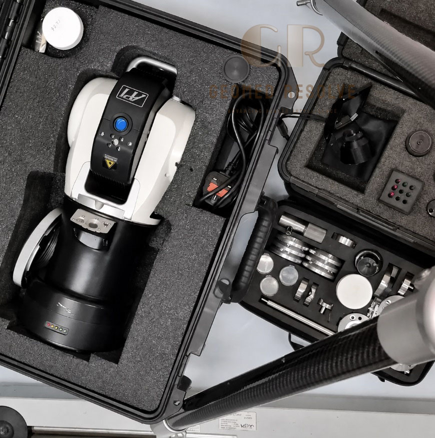API OmniTrac 2 Laser Tracker API OmniTrac 2 wireless laser tracker for industrial 3D measurement and CMM inspection
